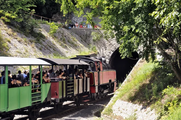 bir anduze turistik tren