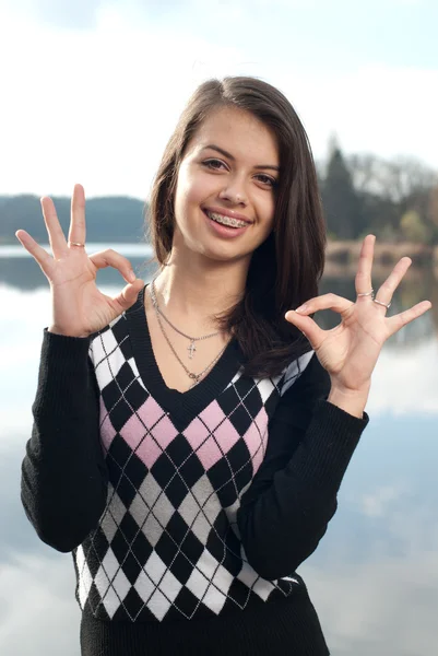 Adolescente menina outono dia retrato — Fotografia de Stock