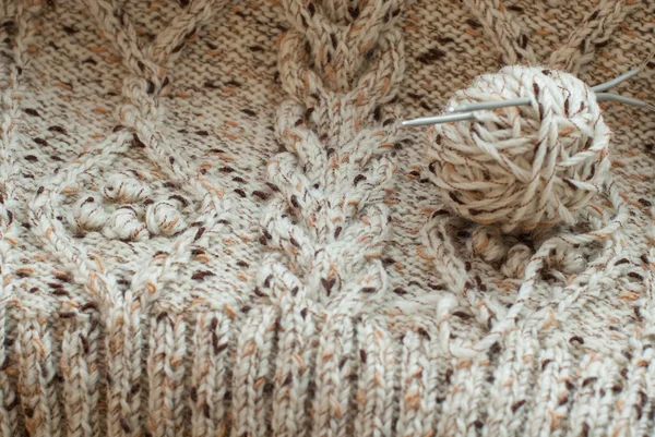 Détail du pull en tricot tissé artisanal — Photo