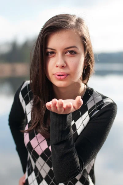 Portrait of beautiful young girl — Stock Photo, Image