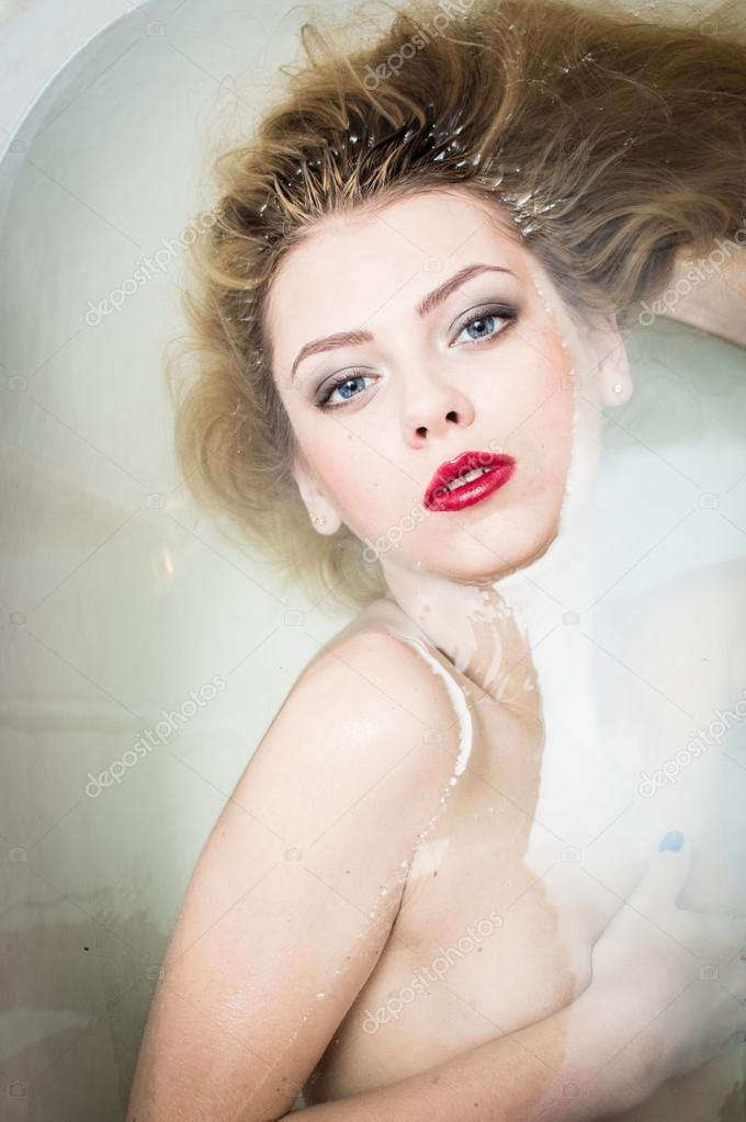Sexy woman  in the bath
