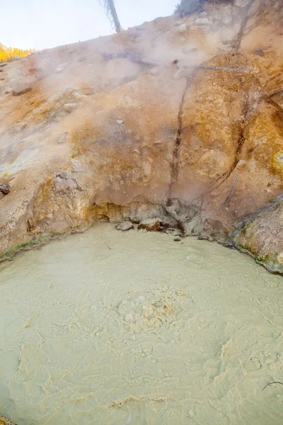 lassen Milli Parkı tencereye sıcak çamur