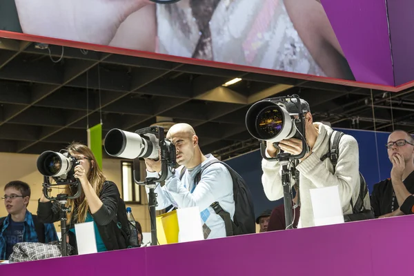 Photokina, cologne - 21 september: photokina - världen av imaging, — Stockfoto