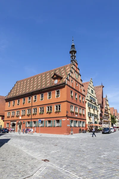 Famosa ciudad medieval romántica de Dinkelsbuehl — Foto de Stock