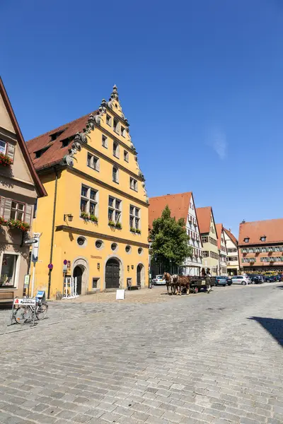 Słynny Stary romantyczny średniowieczne miasto z dinkelsbuehl — Zdjęcie stockowe