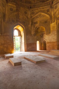 lodi Bahçe Delhi Dadi demlik kabirde