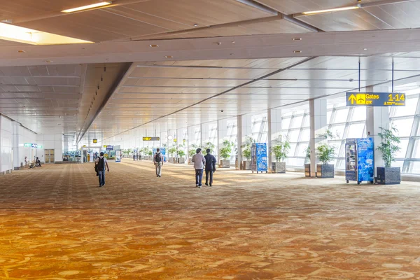 Salão do aeroporto em Delhi — Fotografia de Stock