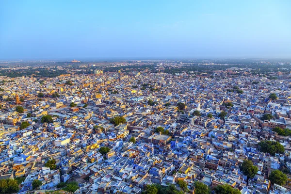 Jodhpur la "ville bleue" dans l'état du Rajasthan en Inde — Photo