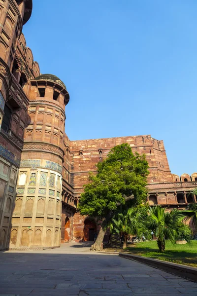 Röda fortet i agra, amar singh gate, Indien, uttar pradesh — Stockfoto