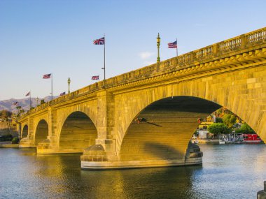 Londra Köprüsü lake havasu, Amerika'nın eski eski tarihi Londra Köprüsü '