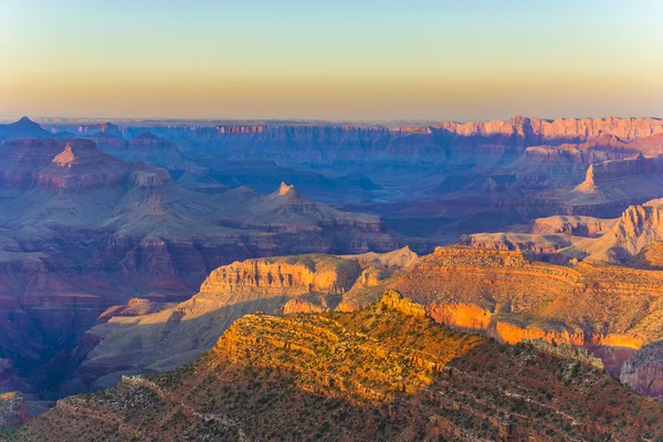 Colorful Sunset at Grand Canyon seen from Mathers Point, South Rim — Stock Photo, Image