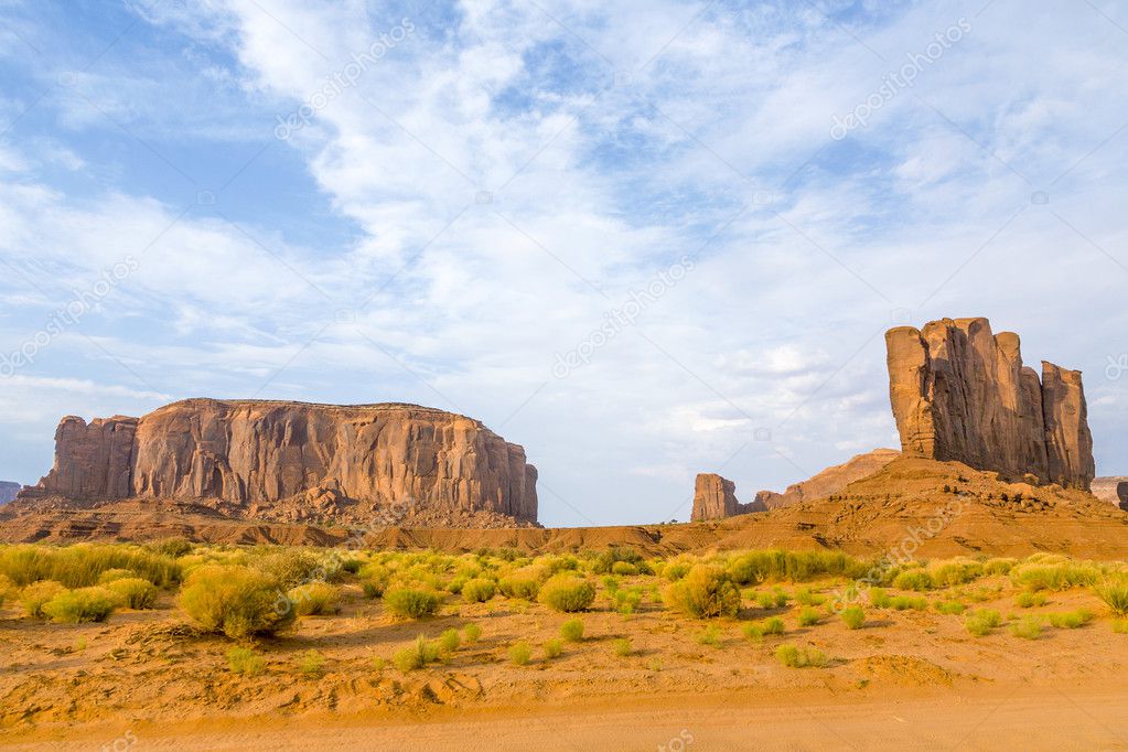 The CAmel Butte is a giant sandstone formation in the Monument v