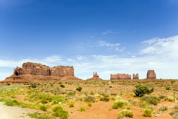 Kongen på sin trone er en enorm sandsteinsformasjon i Mon – stockfoto