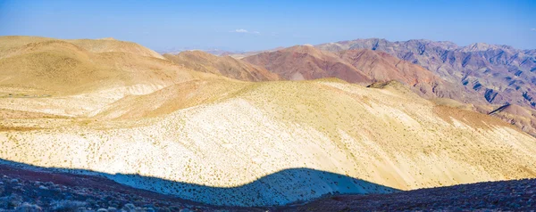查看中死亡之山的美妙风景名胜点唐太斯瓦尔 — 图库照片