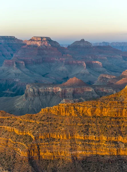 Farbenfroher Sonnenuntergang an der großen Schlucht vom Materiepunkt aus gesehen — Stockfoto