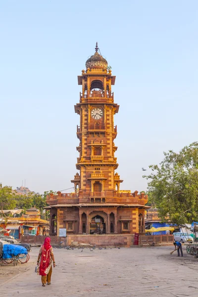 Prisa en el mercado de Sadar en la torre del reloj — Foto de Stock