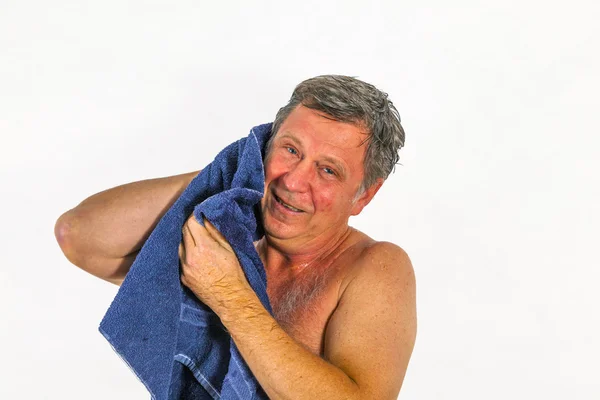 Adam sarılma saç sonra duş — Stok fotoğraf