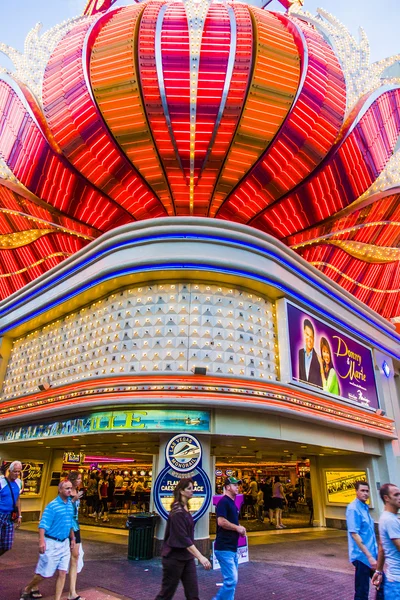 Hotel Flamingo y lugar de juego en el Strip de Las Vegas — Foto de Stock