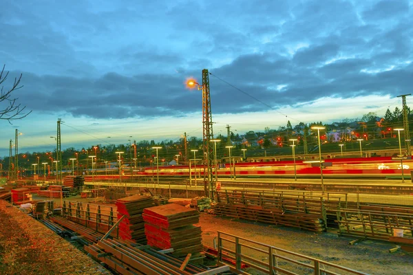 Evening train traffic in Wiesbaden — Stock Photo, Image