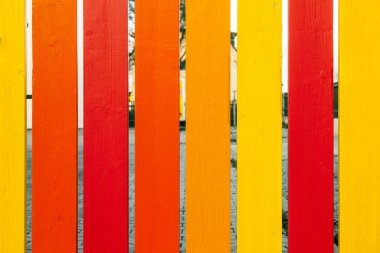 wooden fence in harmonic positive colors