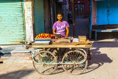 bikaner sebze pazarında at