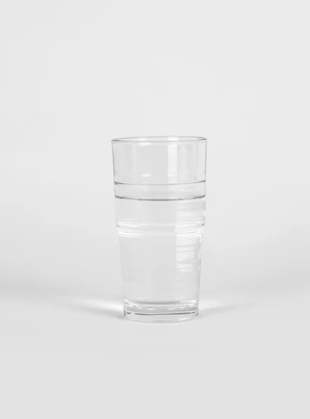 Bicchiere con acqua — Foto Stock