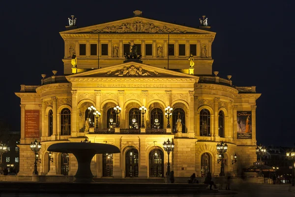 Lte Oper at night in Frankfurt — Stock Photo, Image