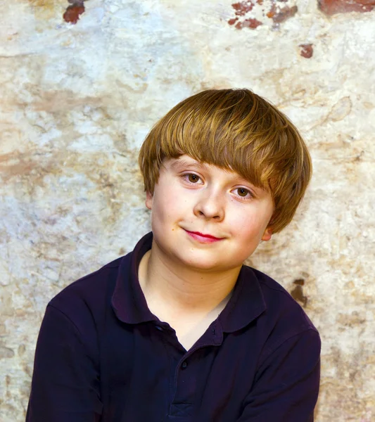 Portrait of a cute young boy — Stock Photo, Image