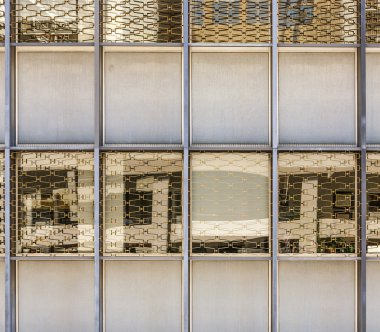 Ofis binasının ön cephesi