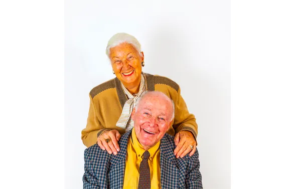 Portrait of happy elderly senior couple — Stock Photo, Image