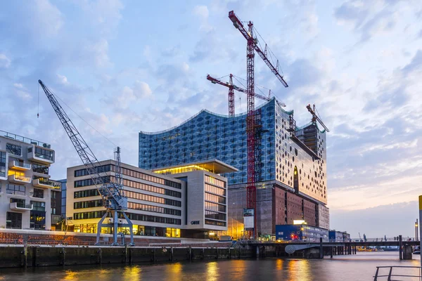 Lugar de construcción del nuevo edificio filarmónico Elbphilharmonic en el Har —  Fotos de Stock