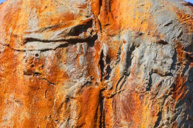 eski paslı metal yükleme deseni