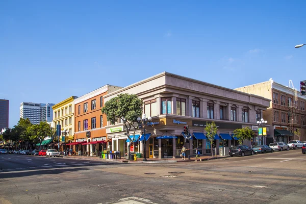 Facade of historic houses in the gaslamp quarter in San Diego — Stock Photo, Image