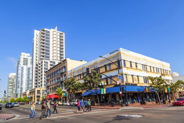 Fasáda z historických domů ve čtvrti gaslamp v san Diegu — Stock fotografie