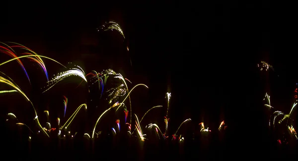Fuochi d'artificio sul mare orientale in Germania, Anklam per celebrare il nuovo — Foto Stock