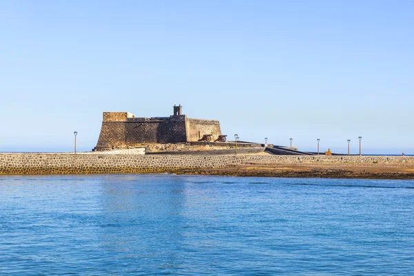 Kasteel castillo de san gabriel in arrecife, lanzarote, Canarische is — Stockfoto