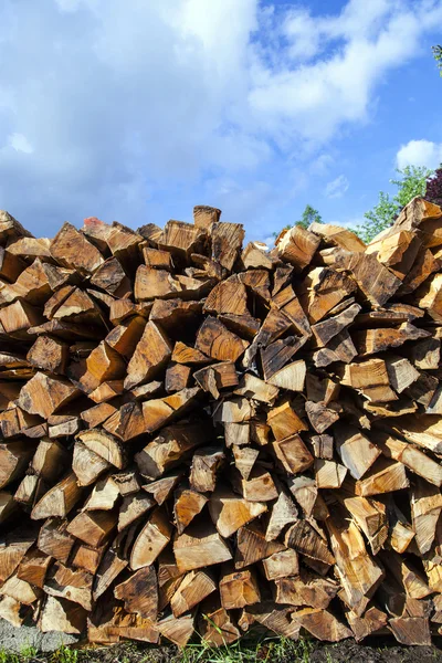 Stapled fire wood — Stock Photo, Image