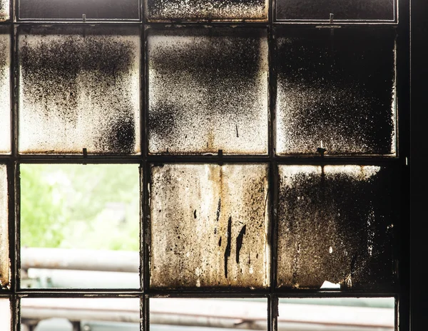 Pattern of old broken industry window gives a harmonic backgroun — Stock Photo, Image