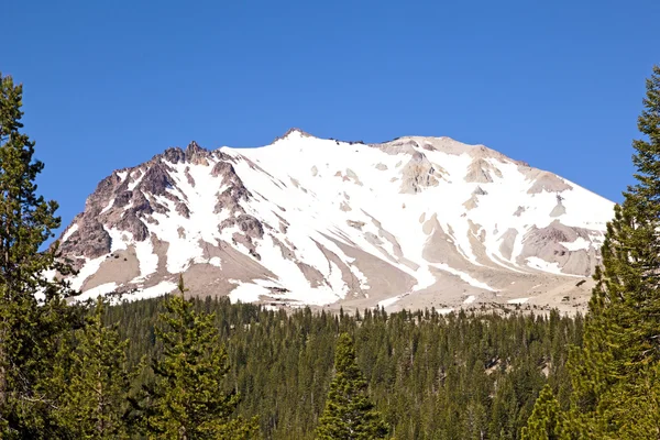 Snow on Mount Lassen in the national park — Stock Photo, Image