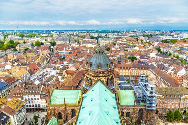 Vista aérea de Estrasburgo a la ciudad vieja — Foto de Stock