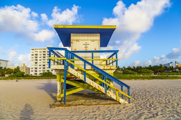 Wooden bay watch huts in Art deco style — Stock Photo, Image