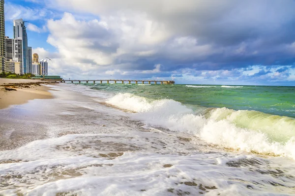 Sunny Isles Beach in Miami, Florida — Stock Photo, Image