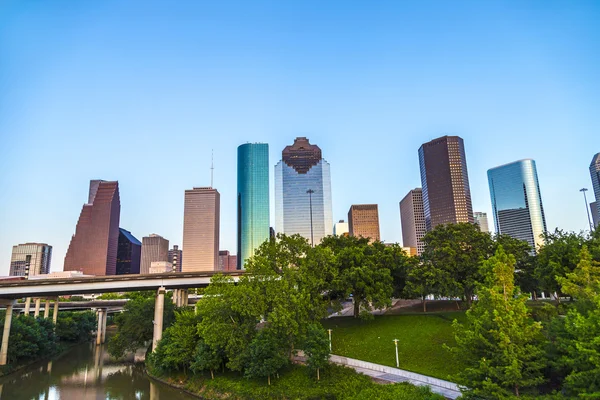 Prohlédni na centru Houstonu v pozdním odpoledni — Stock fotografie