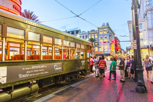 People travel with the famous old Street car St. Charles line — Stok fotoğraf