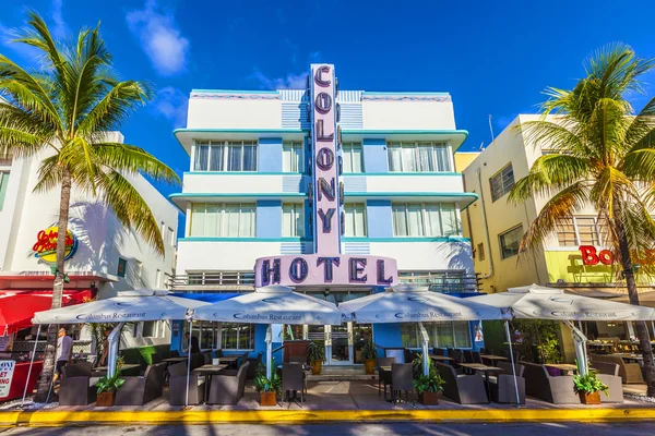 Colony hotel at Ocean Drive in South Beach — Stock Photo, Image