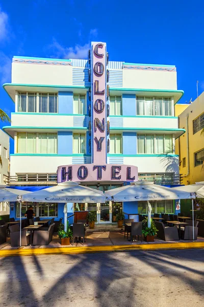 Colony hotel at Ocean Drive in South Beach — Stock Photo, Image
