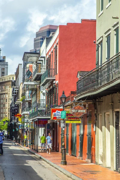 Historic building in the French Quarter — Stock Photo, Image