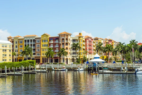 Colorful Spanish influenced buildings overlooking the water in t — Stock Photo, Image