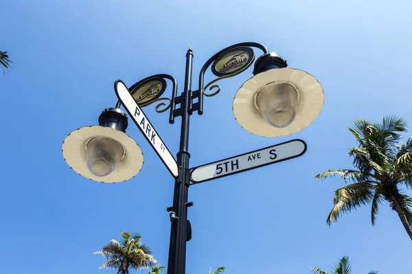 Historische straat teken in Napels, florida — Stockfoto