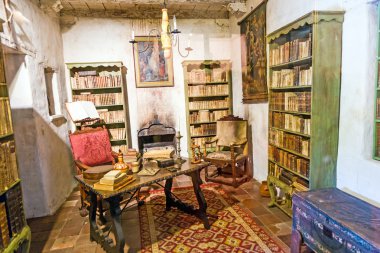 Carmel mission san carlos borromeo carmel, Kütüphane